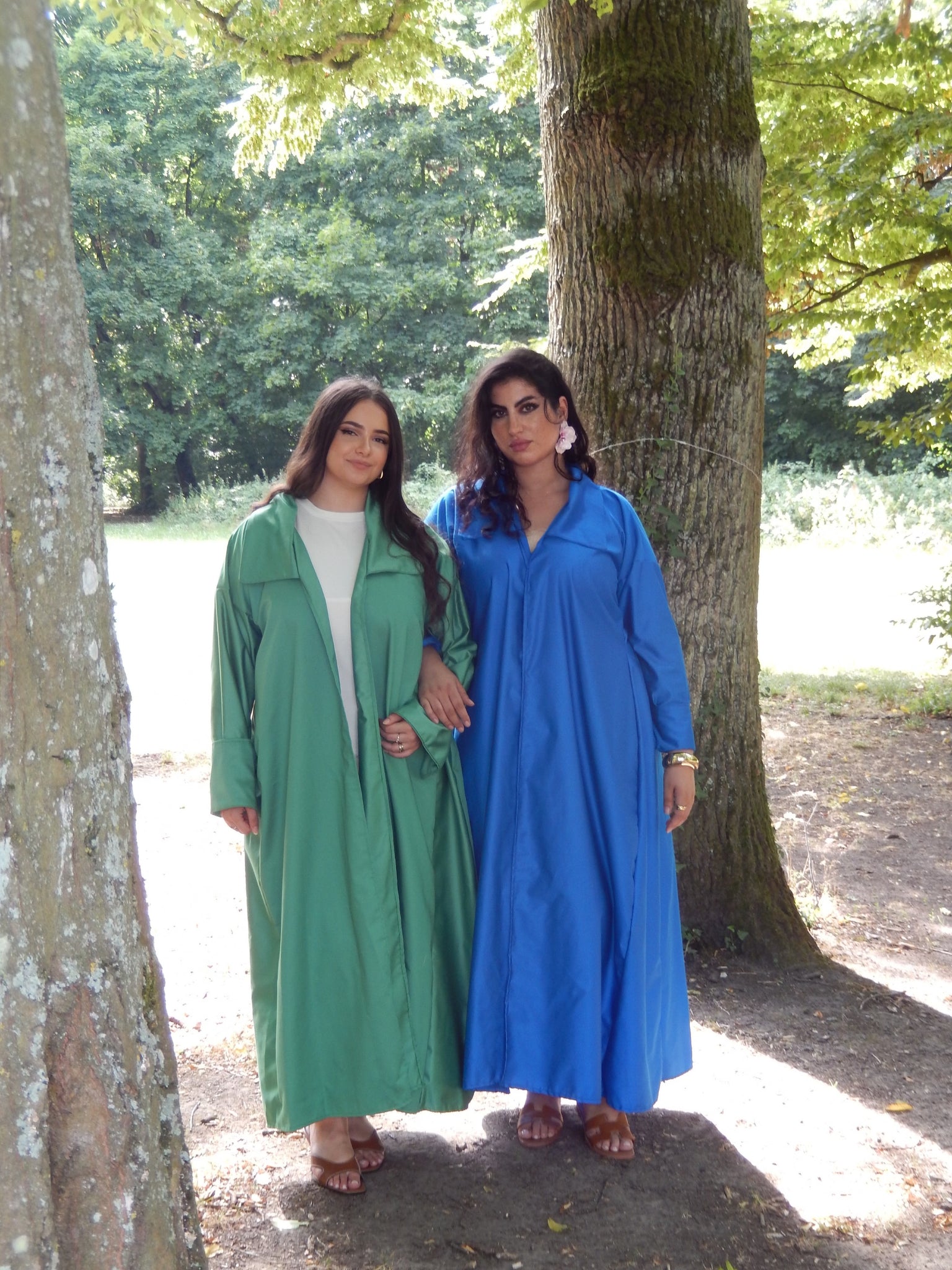 Riviera Abaya